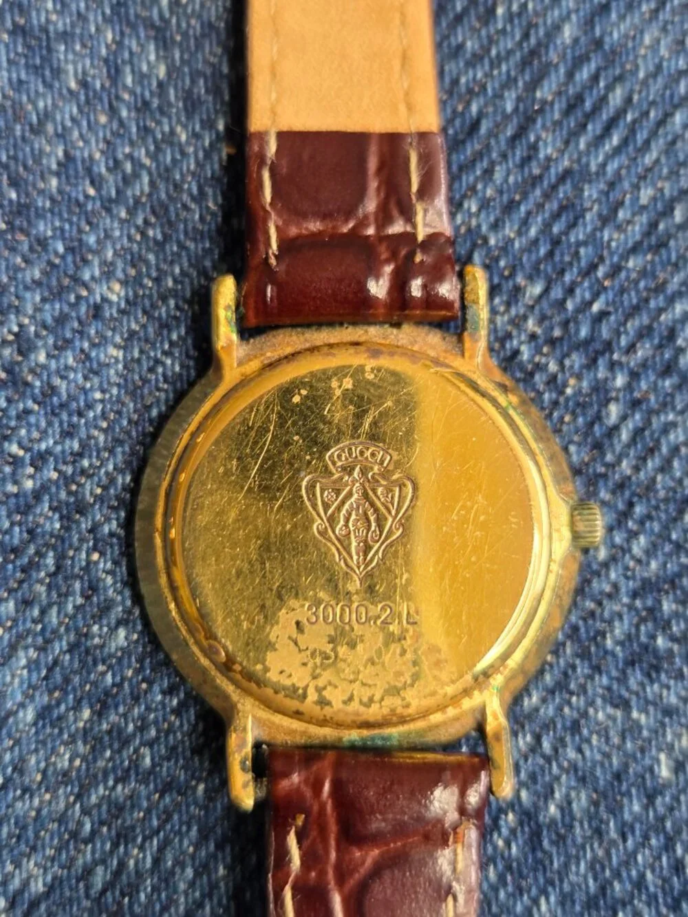Vintage - Gucci 3000.2.L Gold Plate Sherry Line Watch Gold Red Green 33mm w/ Box